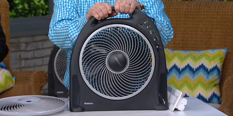 Review of Holmes HAPF624R-UC Remote Control Power Floor Fan with Rotating Grill