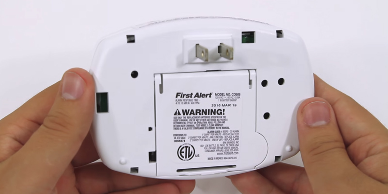 Review of First Alert CO605 Carbon Monoxide Plug-In Alarm