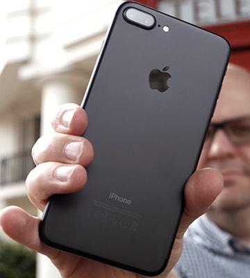 Review of Apple iPhone 7 Plus Unlocked US Version (Black)