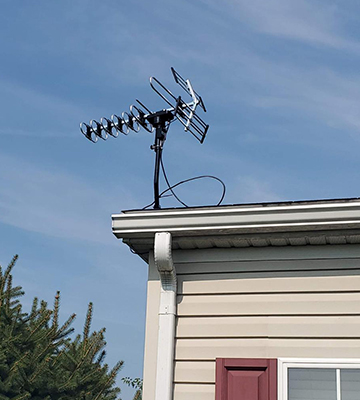 Review of Five Star Outdoor Attic Digital Amplified HDTV Antenna