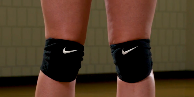 Review of Nike 1378126-P Essentials Volleyball Knee Pads