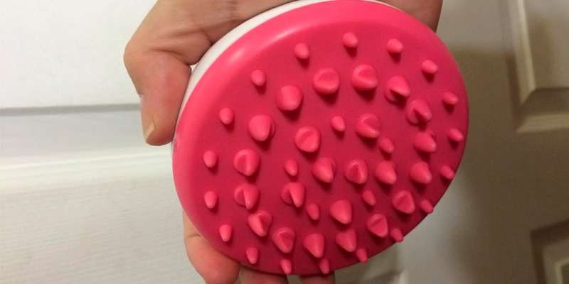 Review of Scala Beauty Cellulite Massager and Remover Brush Mitt
