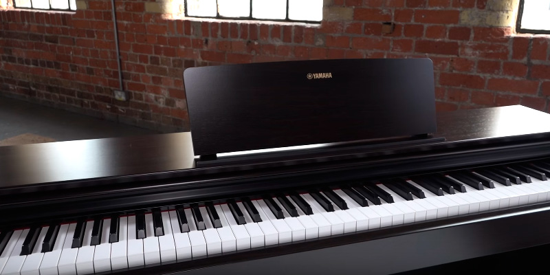 Review of Yamaha YDP143R Arius Series Console Digital Piano