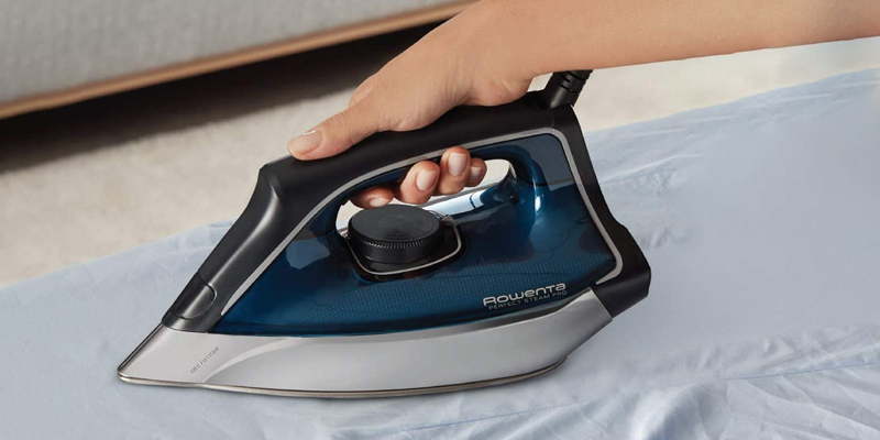 Review of Rowenta DG8624U1 Perfect Pro Steam Iron Station