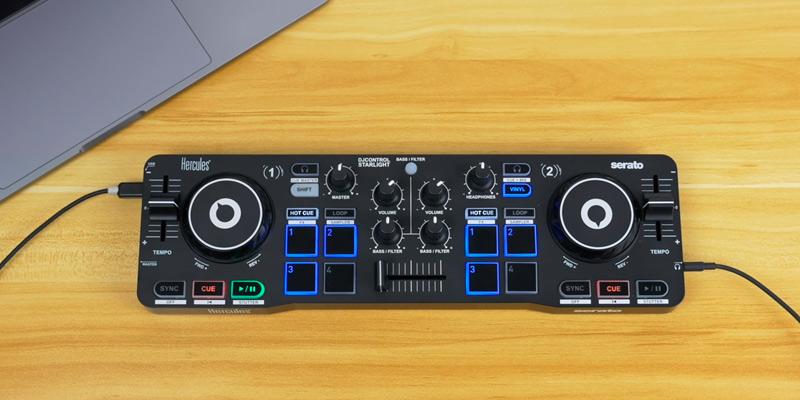 Review of Hercules (AMS-DJCONTROL-STAR) DJ Controller (Software-controlled Lighting)
