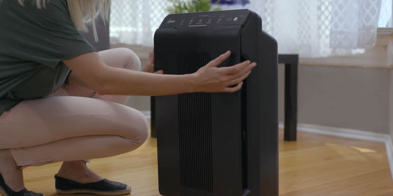 Winix 5500-2 Air Purifier with True HEPA in the use