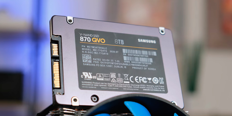 Samsung 870 QVO SATA III 2.5" SSD in the use