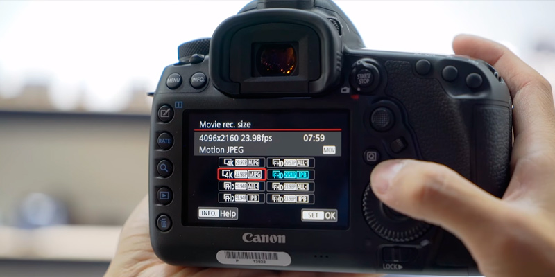 Review of Canon EOS 5D Mark ІV Full Frame Digital SLR Camera (Body Only)