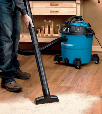 Review of Vacmaster VBV1210 12 Gallon, 5.0 Peak HP Wet/Dry Vacuum with Blower