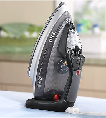 Review of T-fal FV4495 Ultraglide Easycord Steam Iron