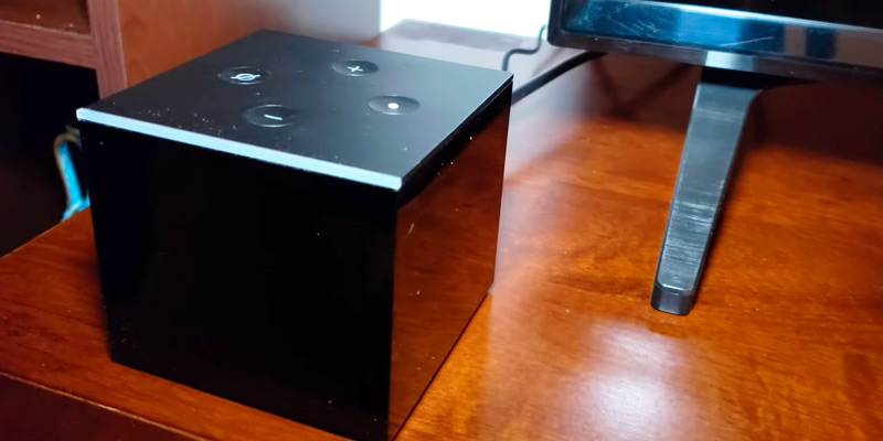 Review of Amazon Fire TV Cube 4K Ultra HD Streaming Media Player with Alexa