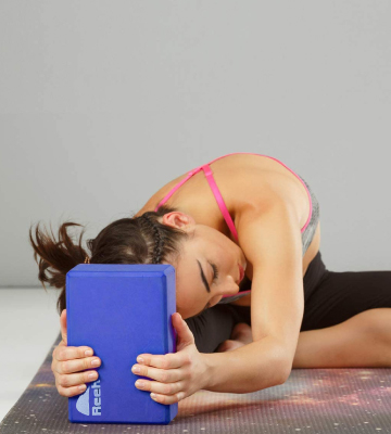 Review of Reehut 2-PC Yoga Blocks