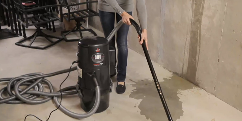 Review of Bissell 18P03 Garage Pro Wall-Mounted Wet Dry Car Vacuum/Blower