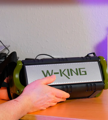 Review of W-KING D8 Wireless Bluetooth Speakers