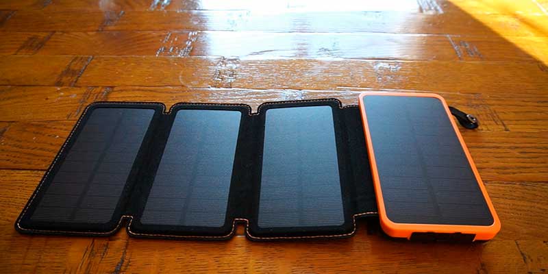 Review of ADDTOP HI-S025 25000mAh Portable Solar Charger / Power Bank