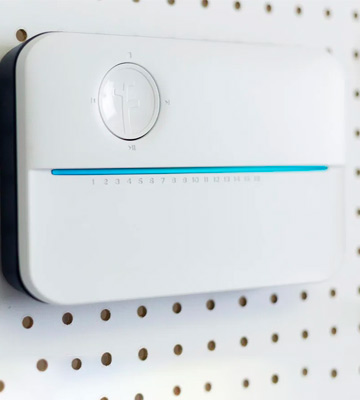 Review of Rachio 16ZULW-C 3rd Generation Smart, 16 Zone Sprinkler Controller