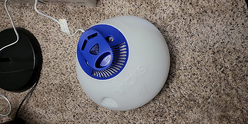 Review of Vicks V150SG Warm Mist Humidifier for Baby and Kids Rooms