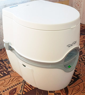 Review of Porta Potti 565E Portable Toilet