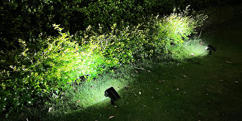 Review of Quntis Inc 6 Pack Solar Spot Lights Outdoor Landscape Lighting