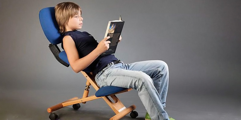 Flash Furniture Mobile Wooden Ergonomic Kneeling Posture Chair application
