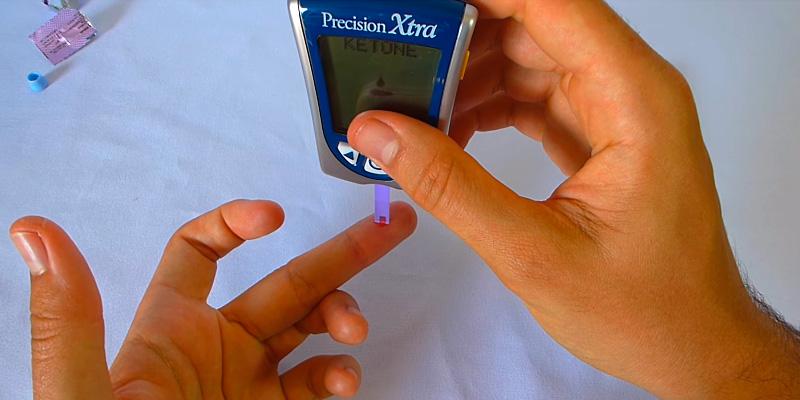 Precision Brand Xtra NFR Blood Glucose Monitoring Systems in the use