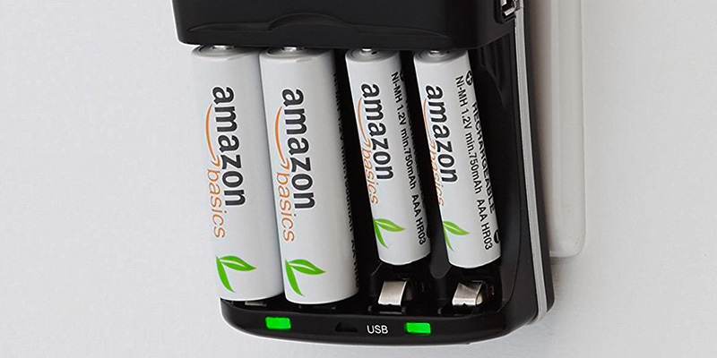 Detailed review of AmazonBasics Battery Charger With USB Port