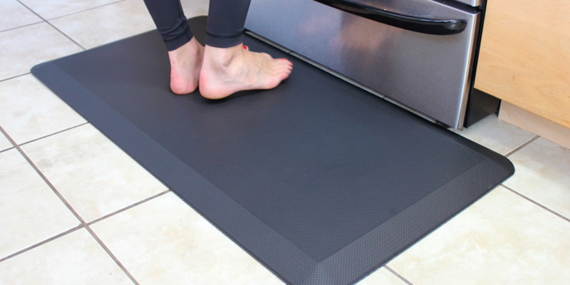 Review of Sky Solutions Anti Fatigue Mat Comfort Floor for Standup Desks, Kitchens