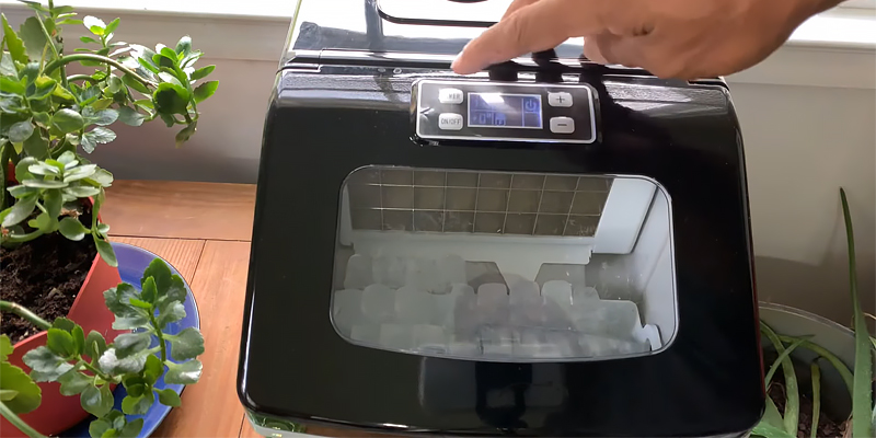 Review of Frigidaire EFIC452 Ice Maker Machine