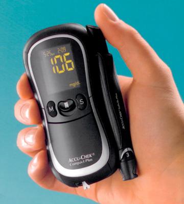 Review of Accu Check Compact Plus Meter Kit