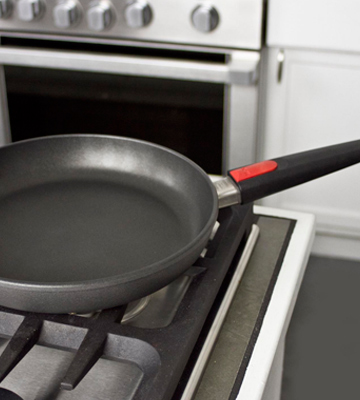 Review of Woll W1528N Titanium Fry Pan