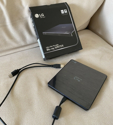 Review of LG WP50NB40 Super Multi Ultra Slim Portable Blu Ray Writer