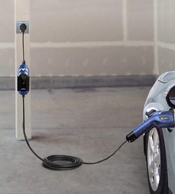 Review of MUSTART TRAVELMASTER Level 2 Electric Vehicle Plug-in Charging Station