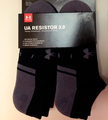 Review of Under Armour 6-Pack Adult Resistor 3.0 Crew Socks