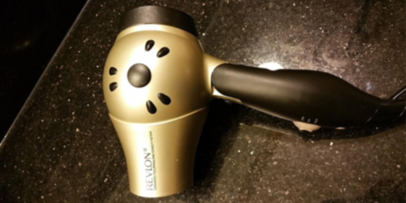 Review of Revlon RVDR5005 Compact Travel Hair Dryer