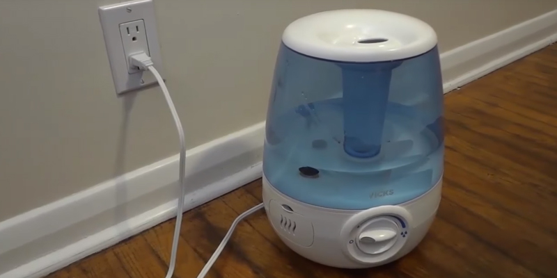 Review of Vicks V4600 Filter-free Ultrasonic Cool Mist Humidifier