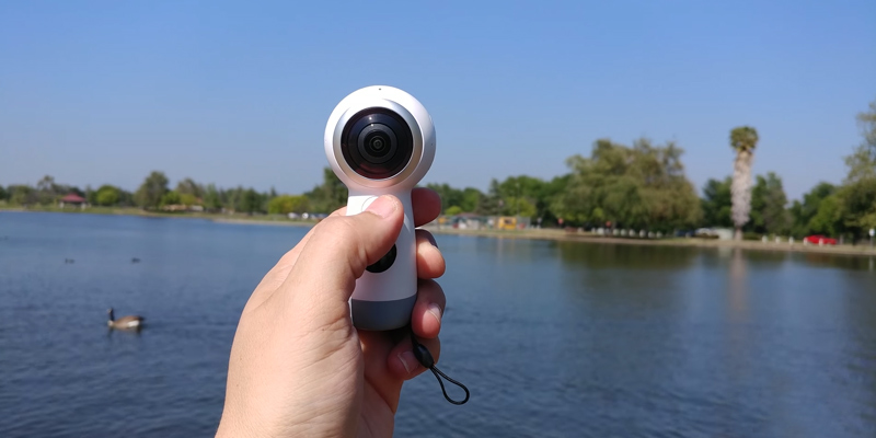 Review of Samsung SM-R210 Spherical Cam 360 4K Camera