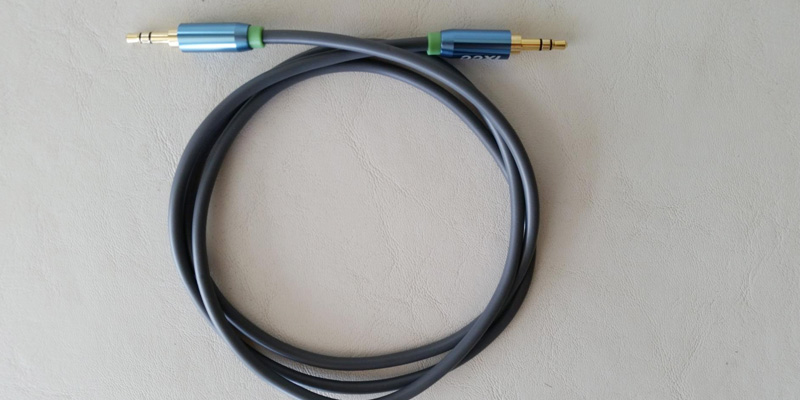 Review of iXCC Extra Long Aux Audio Stereo Cable
