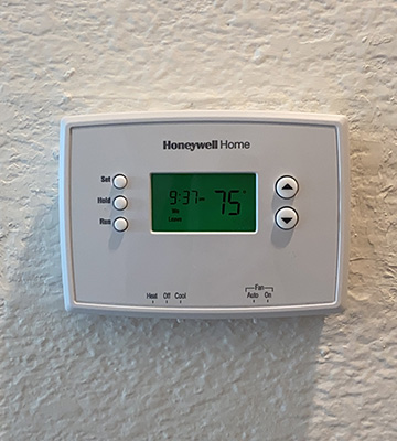 Honeywell Home RTH2300B 5-2 Day Programmable Thermostat - Bestadvisor