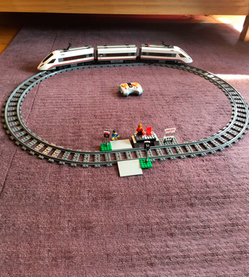 Review of LEGO City 60051 High-speed Passenger Train