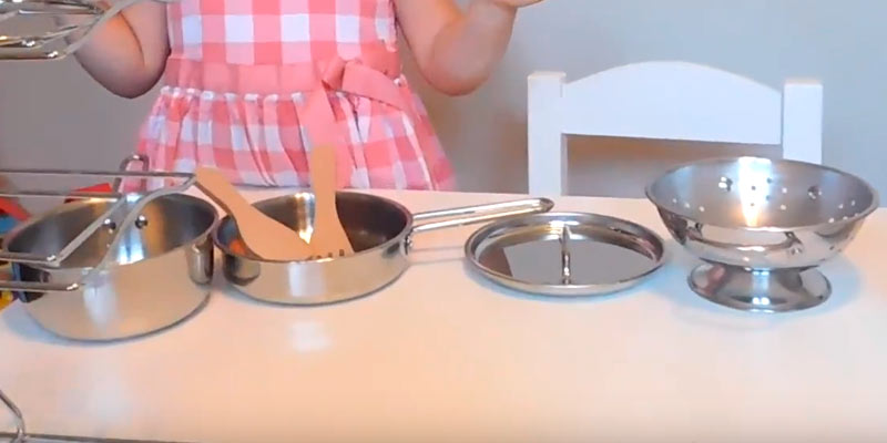 Detailed review of Melissa & Doug Stainless Steel Pots and Pans Playset for Kids