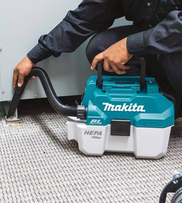 Review of Makita XCV11Z 18V LXT Lithium-Ion Brushless Cordless Portable Wet/Dry Dust Extractor/Vacuum