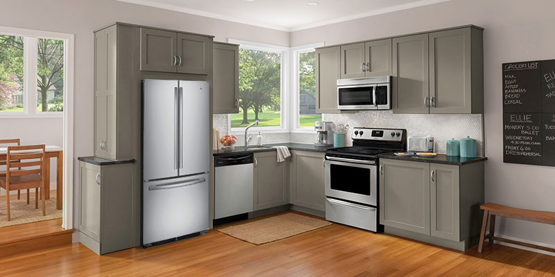 Review of GE GNE25JSKSS 24.8 Cu. Ft. French Door Refrigerator