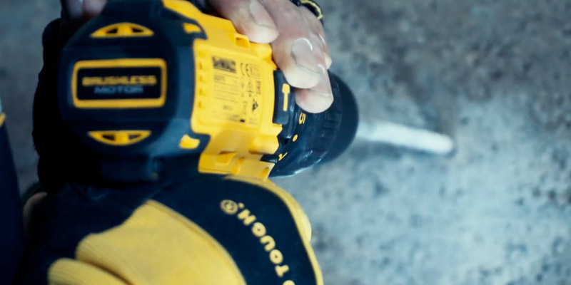 Review of DEWALT DCD778L1 Cordless Compact Hammer Drill/Driver