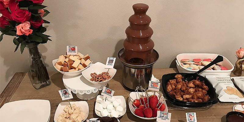 Review of Nostalgia NCFF986SS 4-Tier 2-Pound Stainless Steel Steel Chocolate Fondue Fountain