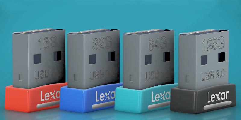 Lexar JumpDrive S45 USB 3.0 Flash Drive in the use