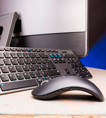 Dell KM717 Premier Wireless Keyboard and Mouse - Bestadvisor