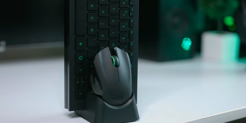 Review of Razer RZ84-01330100-B3U1 Gaming-Grade Mouse and Keyboard Lapboard