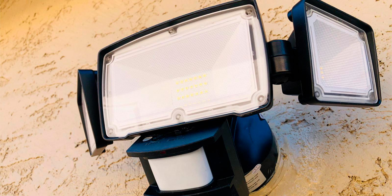 Review of Amico 3 Head LED Security Lights with Motion Sensor
